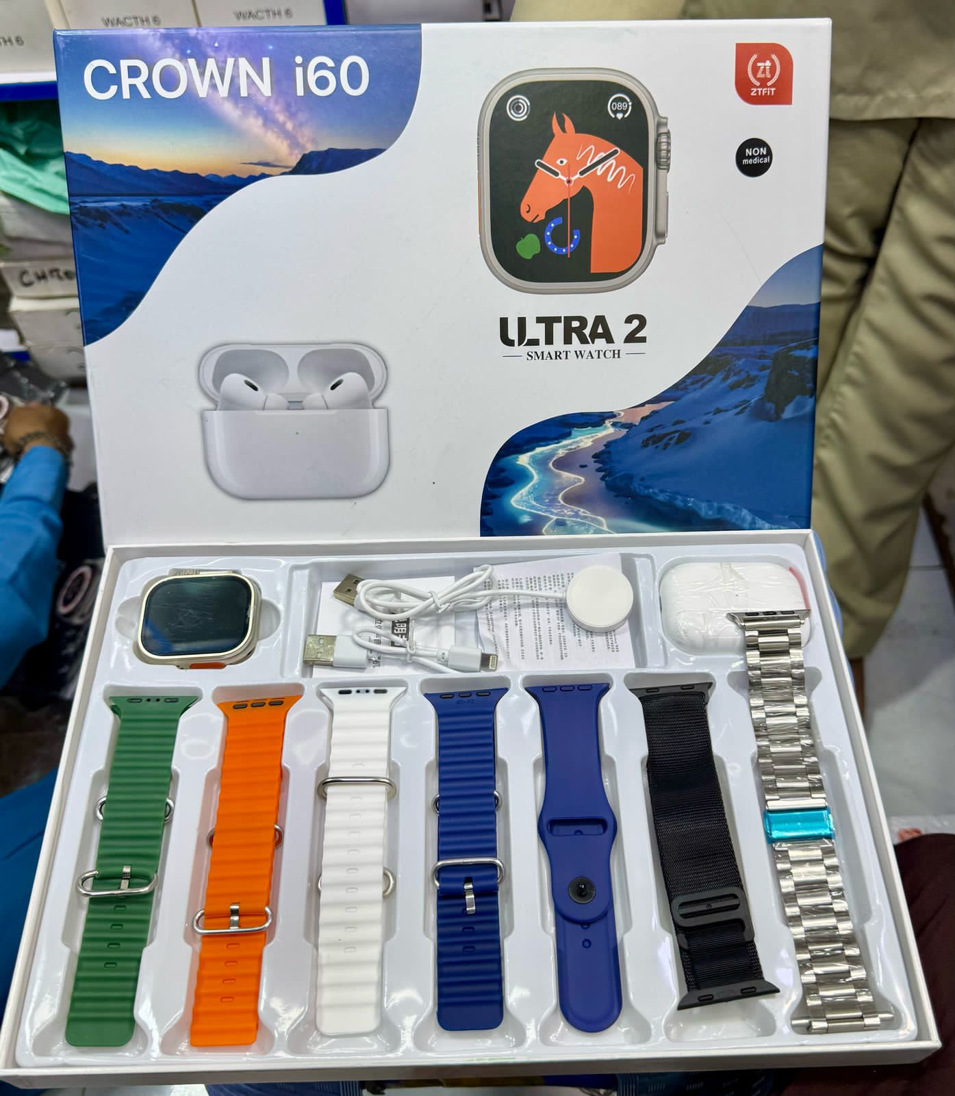 Crown i60 with Earbuds